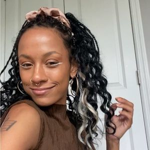 Meet your Posher, Allie